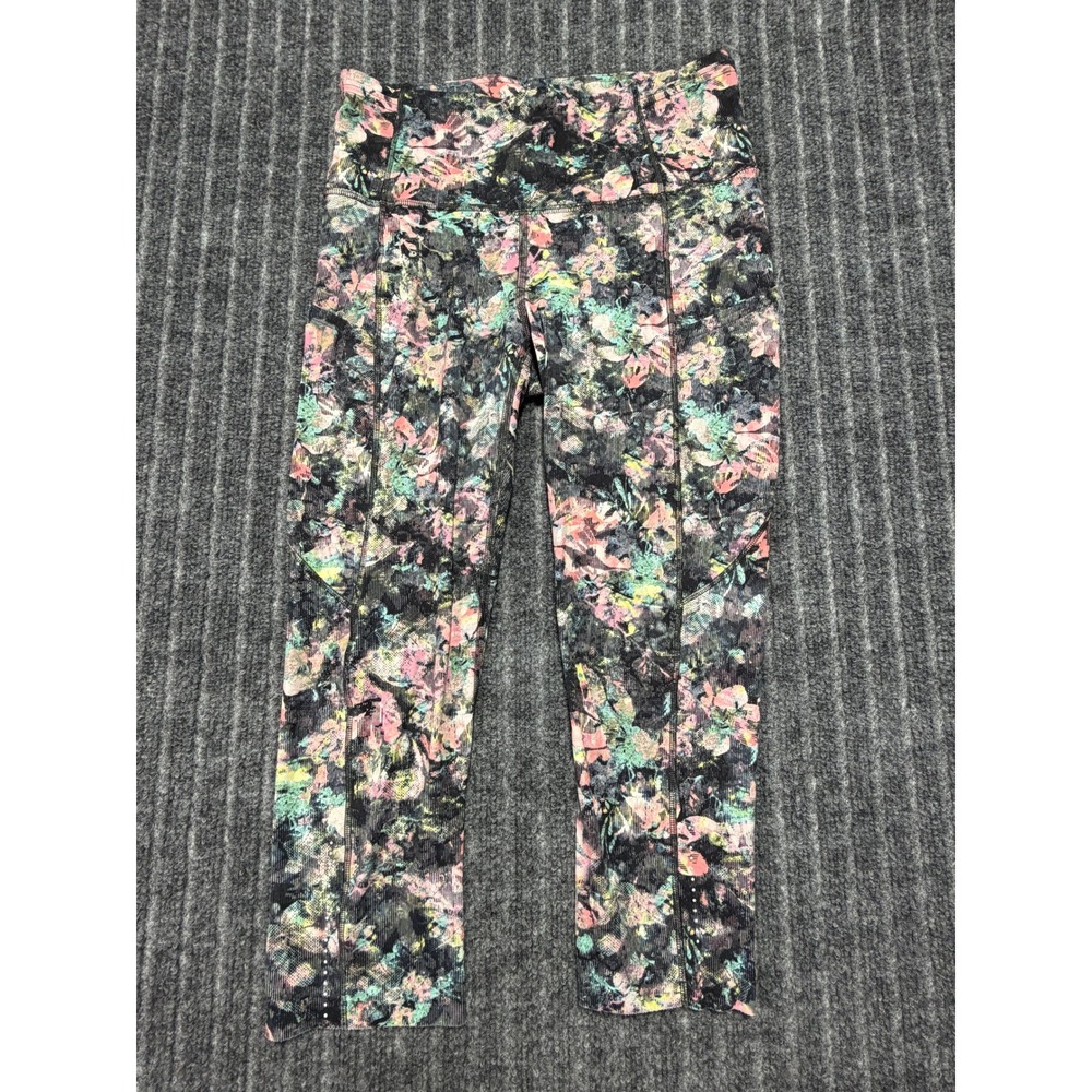 Lululemon Fast and Free Crop Sz 6 Multi Floral High Rise Activewear Athleisure